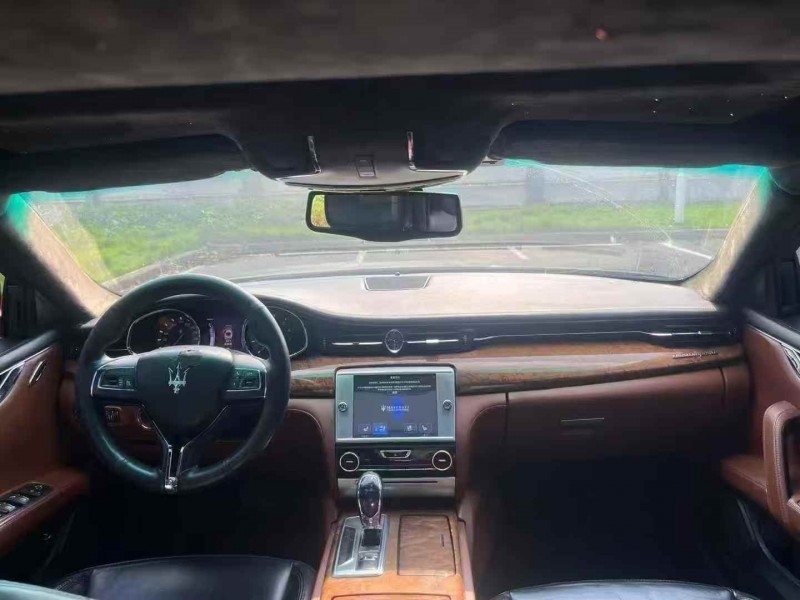 广州13年玛莎拉蒂总裁9