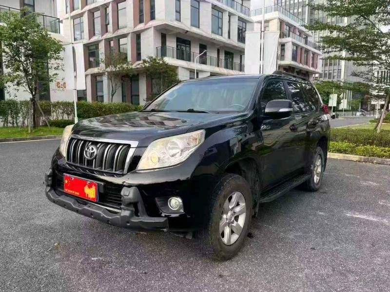 广州12年丰田普拉多2
