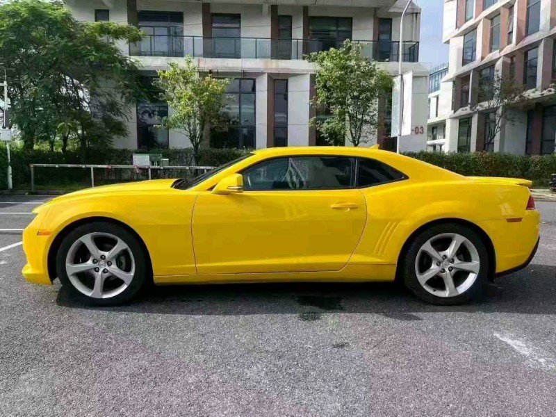 广州16年雪佛兰科迈罗3