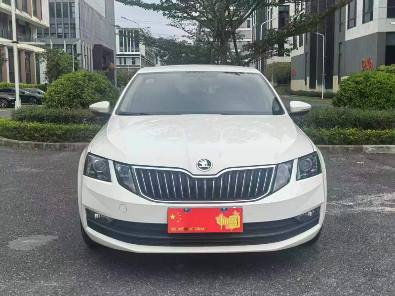 广州18年斯柯达明锐1