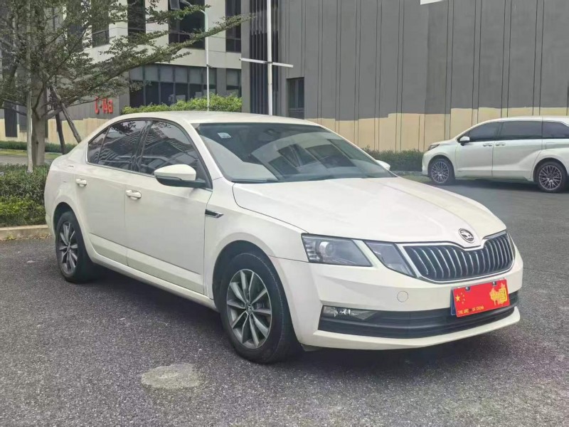 广州18年斯柯达明锐3