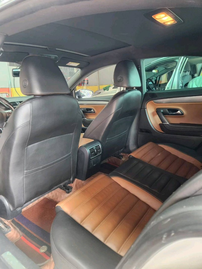 青岛16年大众CC8