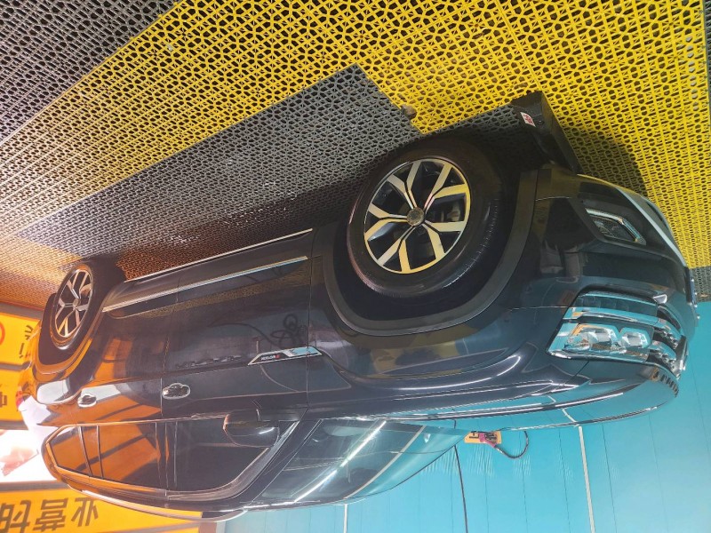 青岛20年大众途昂3