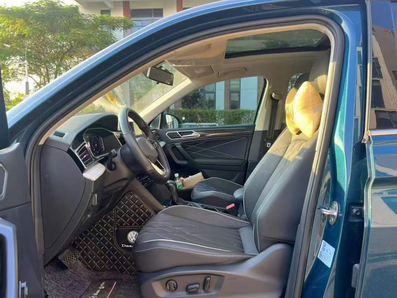 广州22年大众途观7