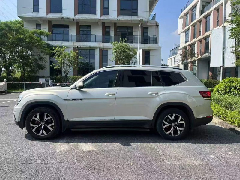 广州18年大众途昂5