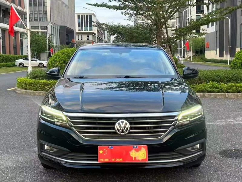 广州20年大众朗逸1