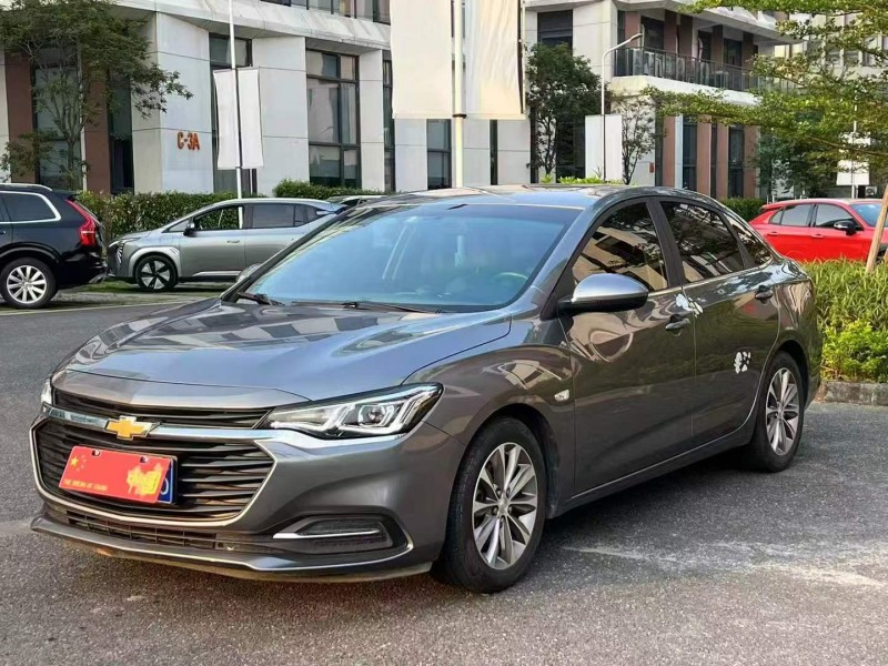 广州22年雪佛兰科鲁泽3