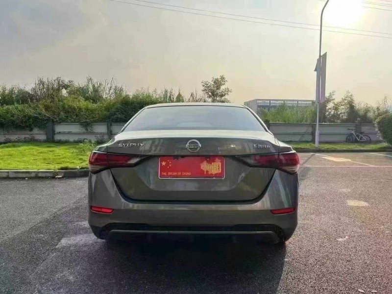 广州21年日产轩逸5