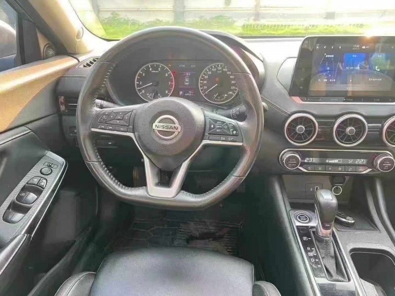 广州21年日产轩逸7