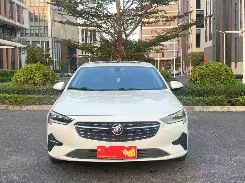 广州22年别克君威1