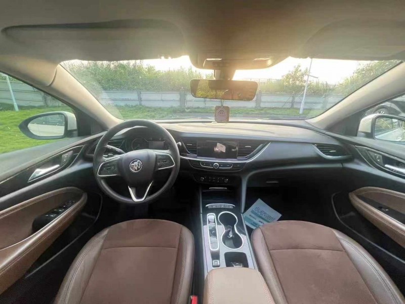 广州22年别克君威9