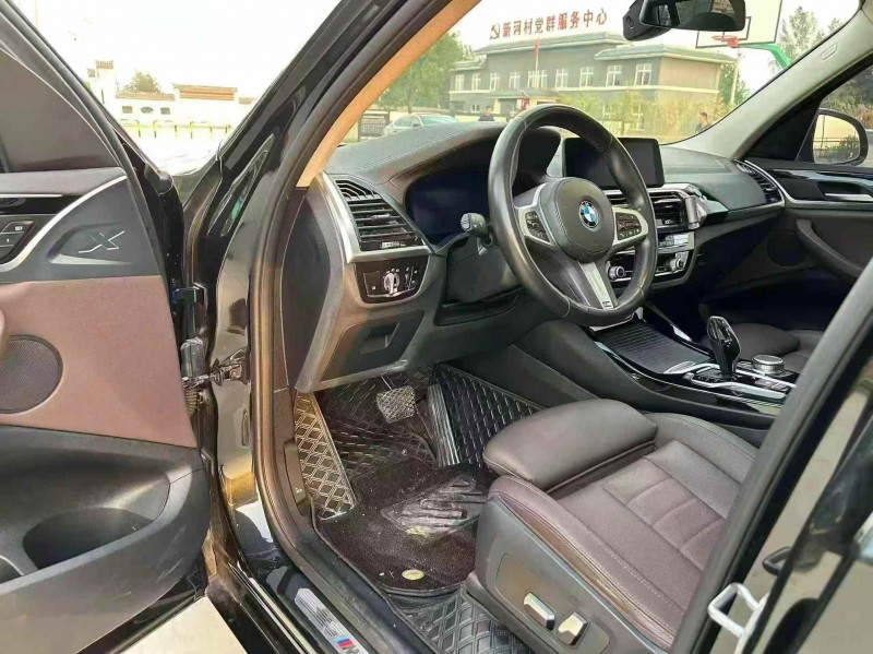 徐州21年宝马X34