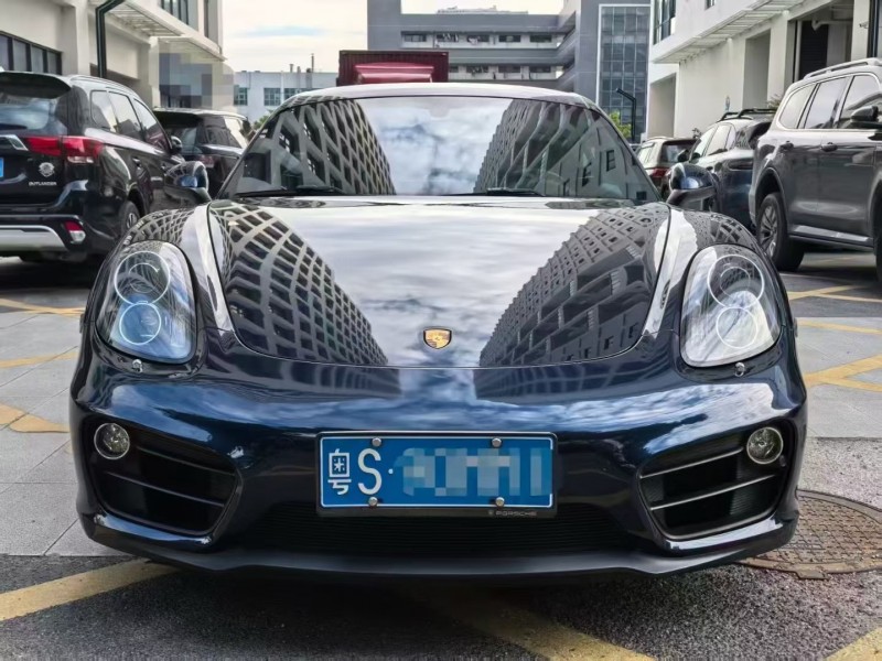 深圳15年保时捷卡曼1