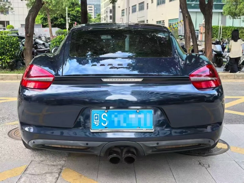 深圳15年保时捷卡曼9