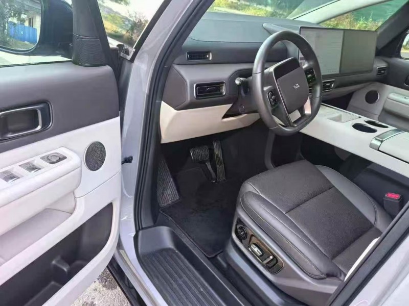 石家庄24年理想mega7