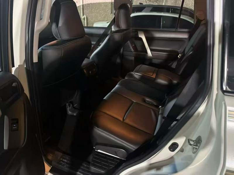 深圳20年丰田普拉多4