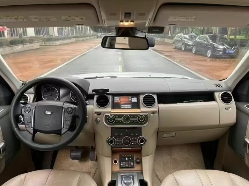 深圳13年路虎发现5