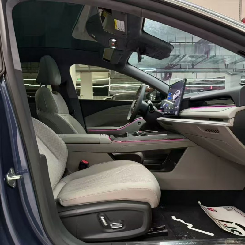 深圳25年吉利银河4