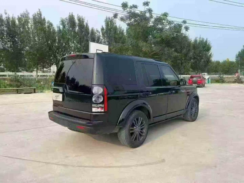 徐州16年路虎发现8