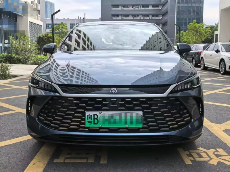 深圳25年比亚迪秦1