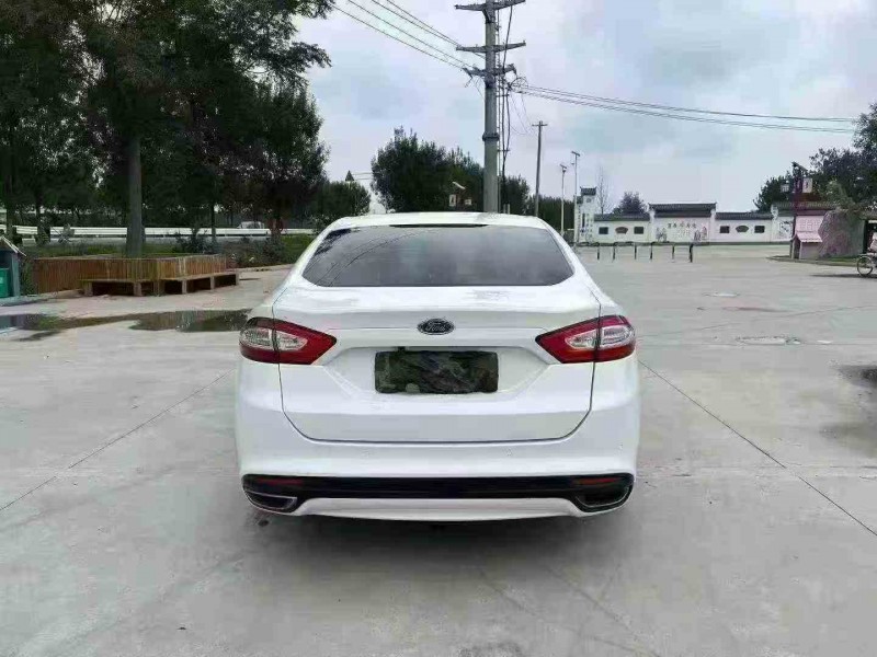 徐州15年福特蒙迪欧9