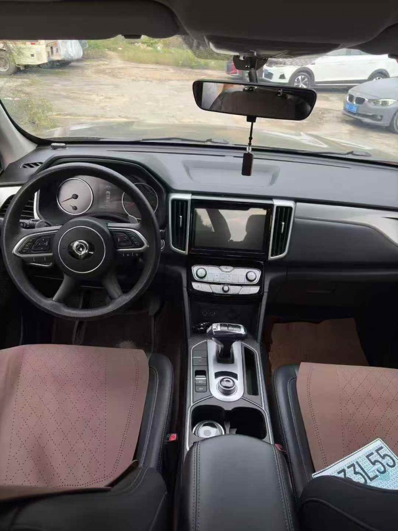 重庆20年长城汽车炮 皮卡5