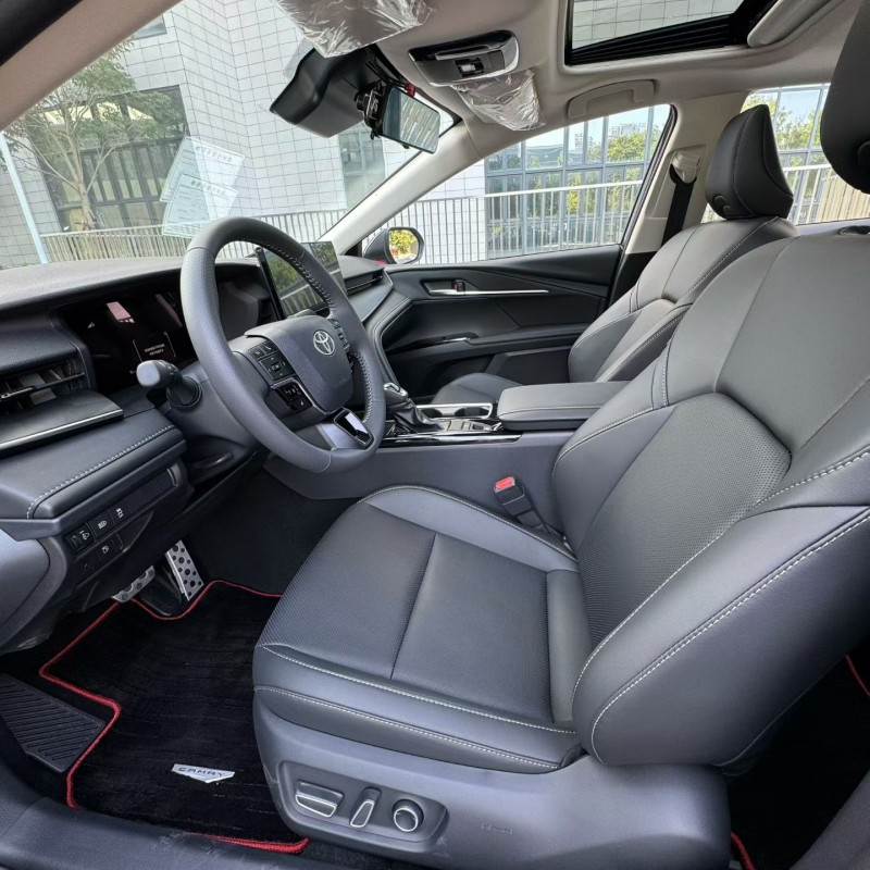 佛山25年丰田凯美瑞4