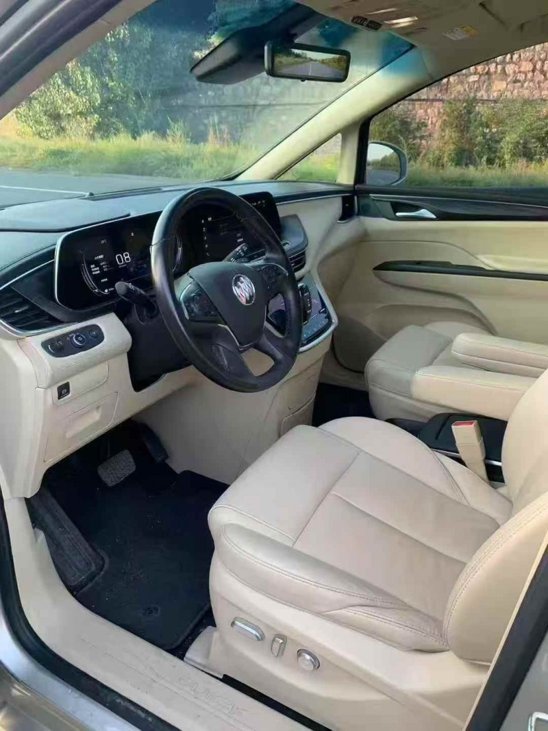 唐山22年别克GL84