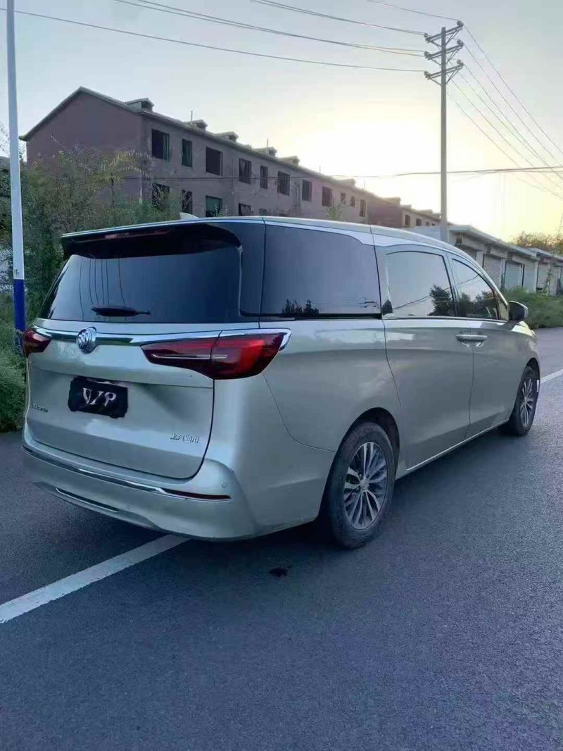 唐山22年别克GL89