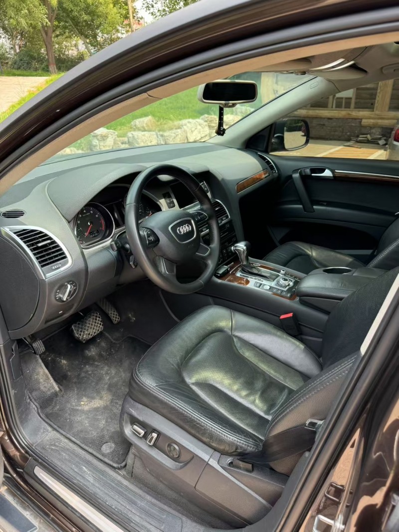 邢台12年奥迪Q75