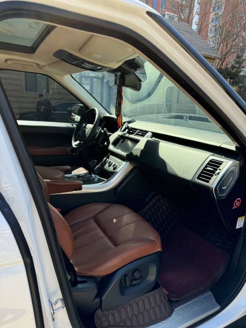 邢台17年路虎揽胜运动8