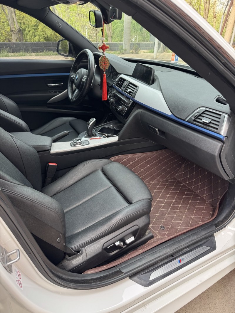 邢台18年宝马3系6