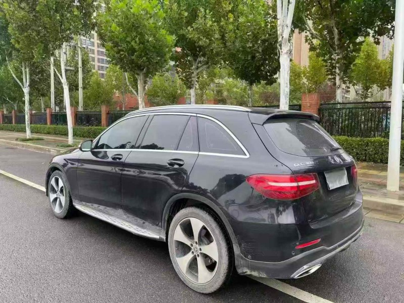 邢台18年奔驰GLC7