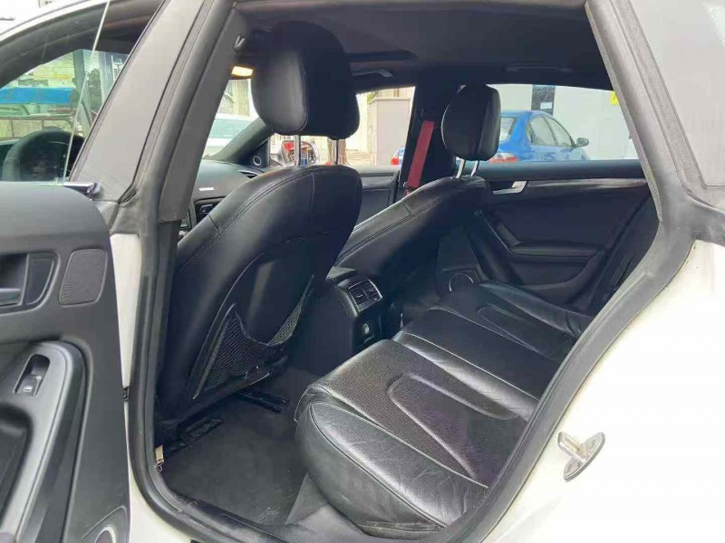 成都12年奥迪S55