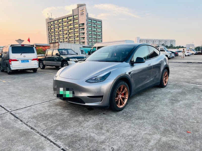东莞22年特斯拉MODEL Y2