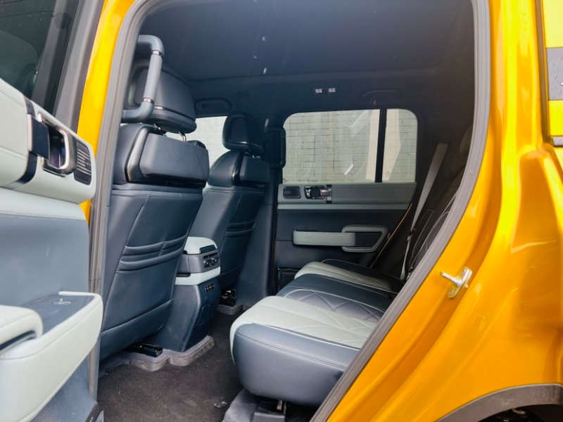 东莞24年比亚迪方程豹5