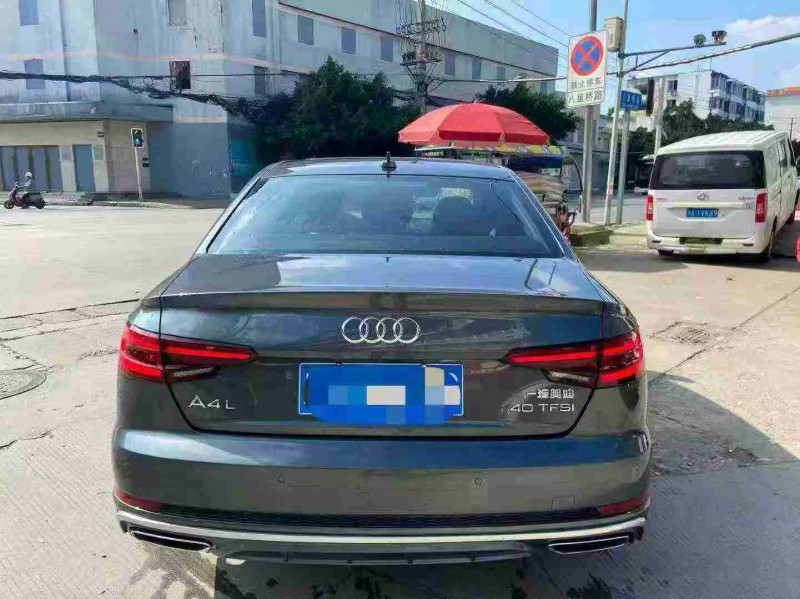 成都20年奥迪A4L9