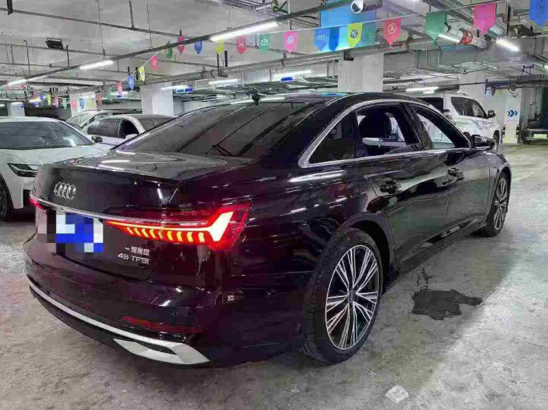 成都23年奥迪A6L7