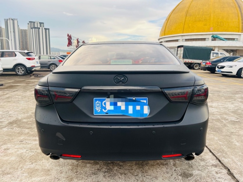 东莞12年丰田锐志8