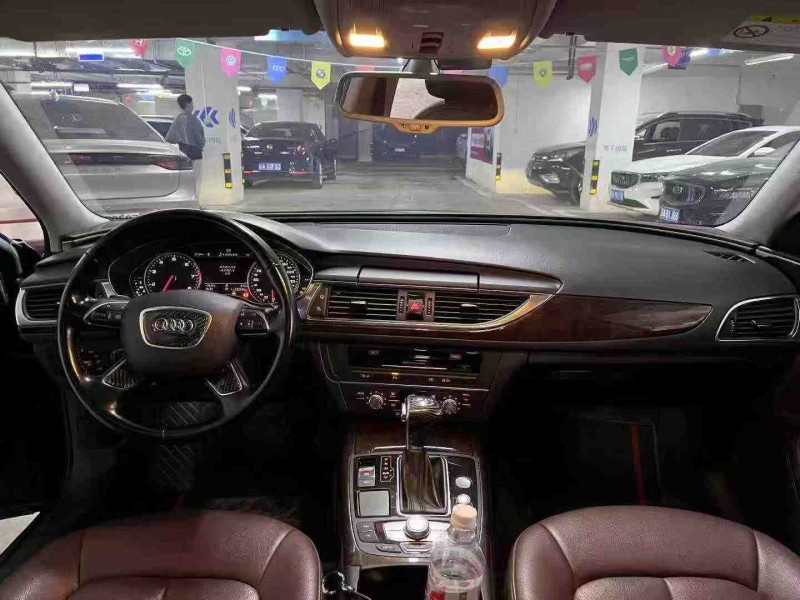 成都15年奥迪A6L6