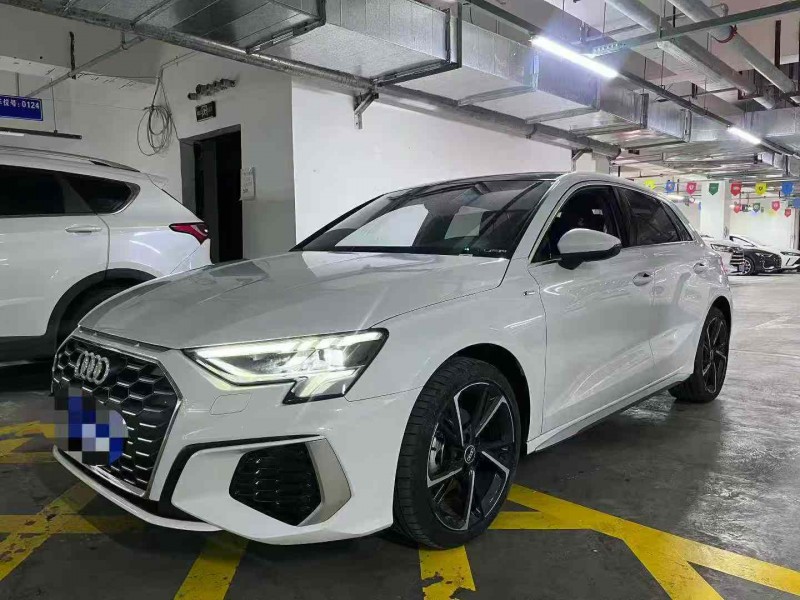 成都24年奥迪A32