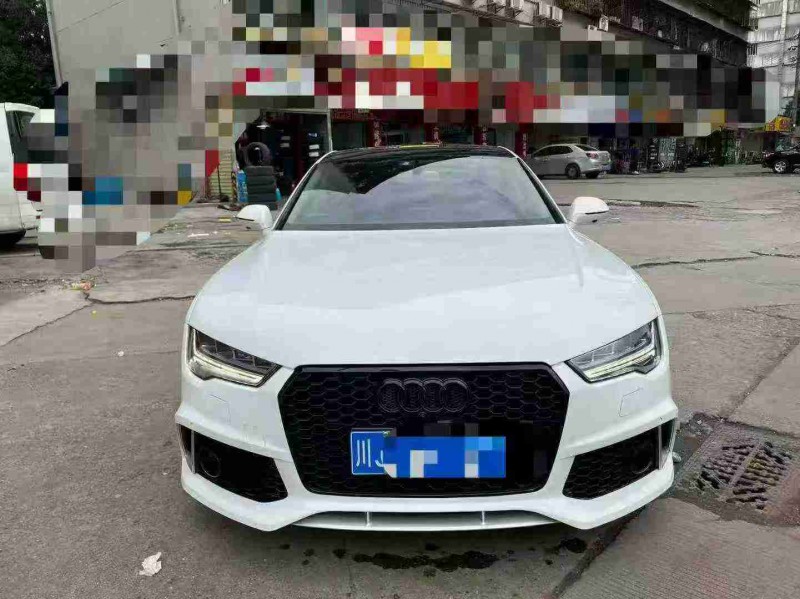 成都16年奥迪A7L1