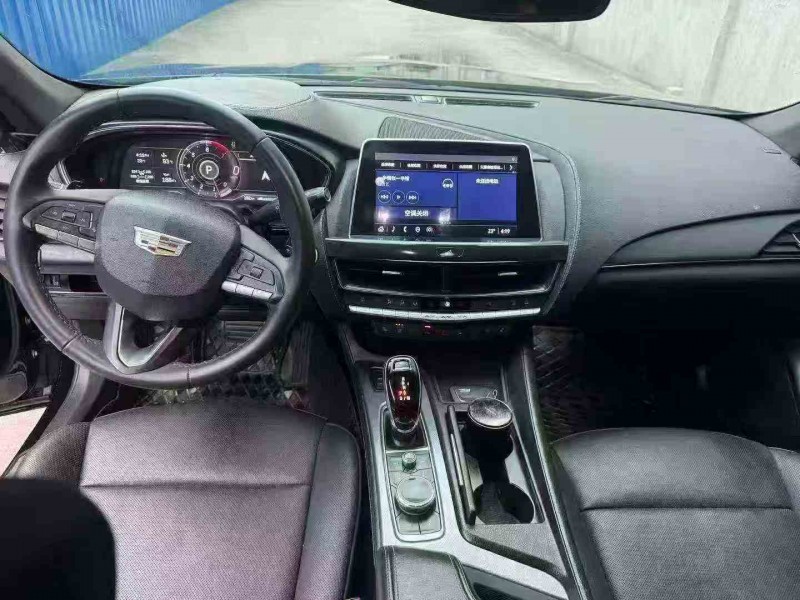 嘉兴23年凯迪拉克CT59