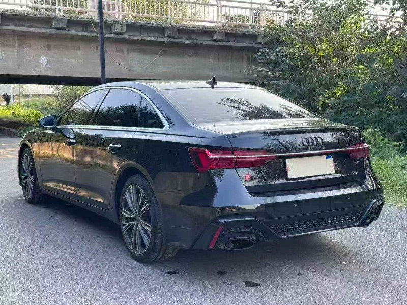 嘉兴21年奥迪A6L8