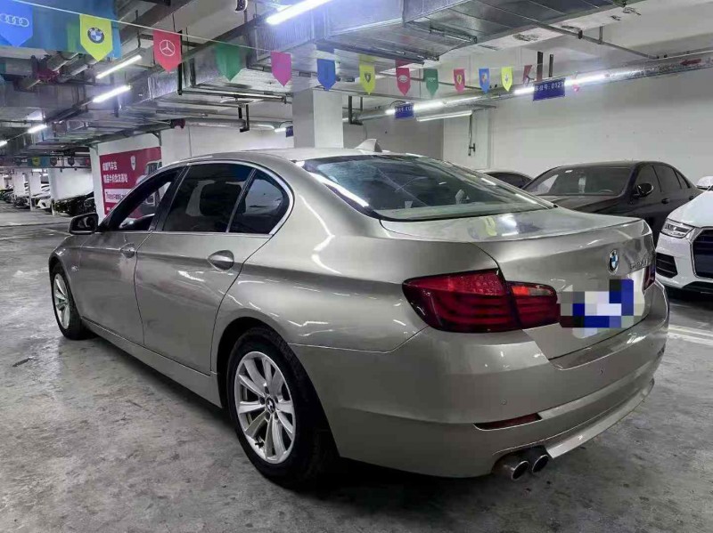 成都12年宝马5系8