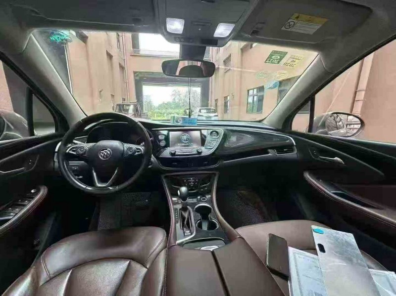 重庆18年别克昂科威6