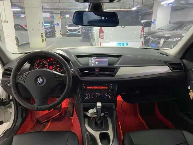 成都14年宝马X16