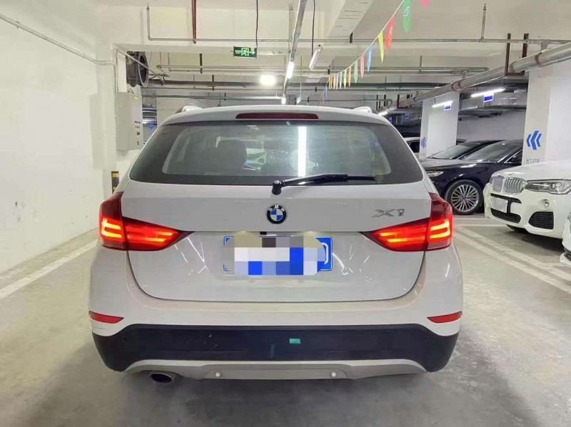 成都14年宝马X19