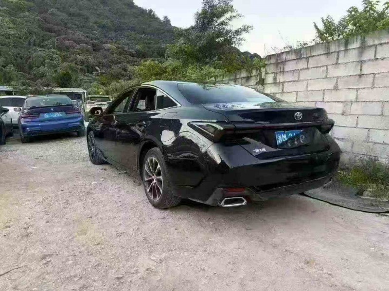 汕头25年丰田亚洲龙8