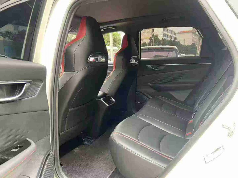 成都25年北京魔方5